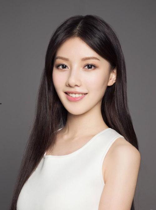 女演员 石晨个人资料,光影交织下的璀璨星途