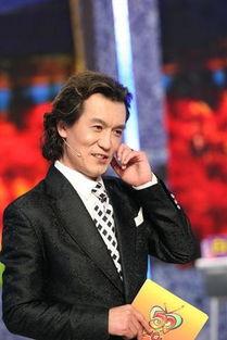 李咏资料个人资料,才华横溢的主持人，人生精彩纷呈的传奇人生